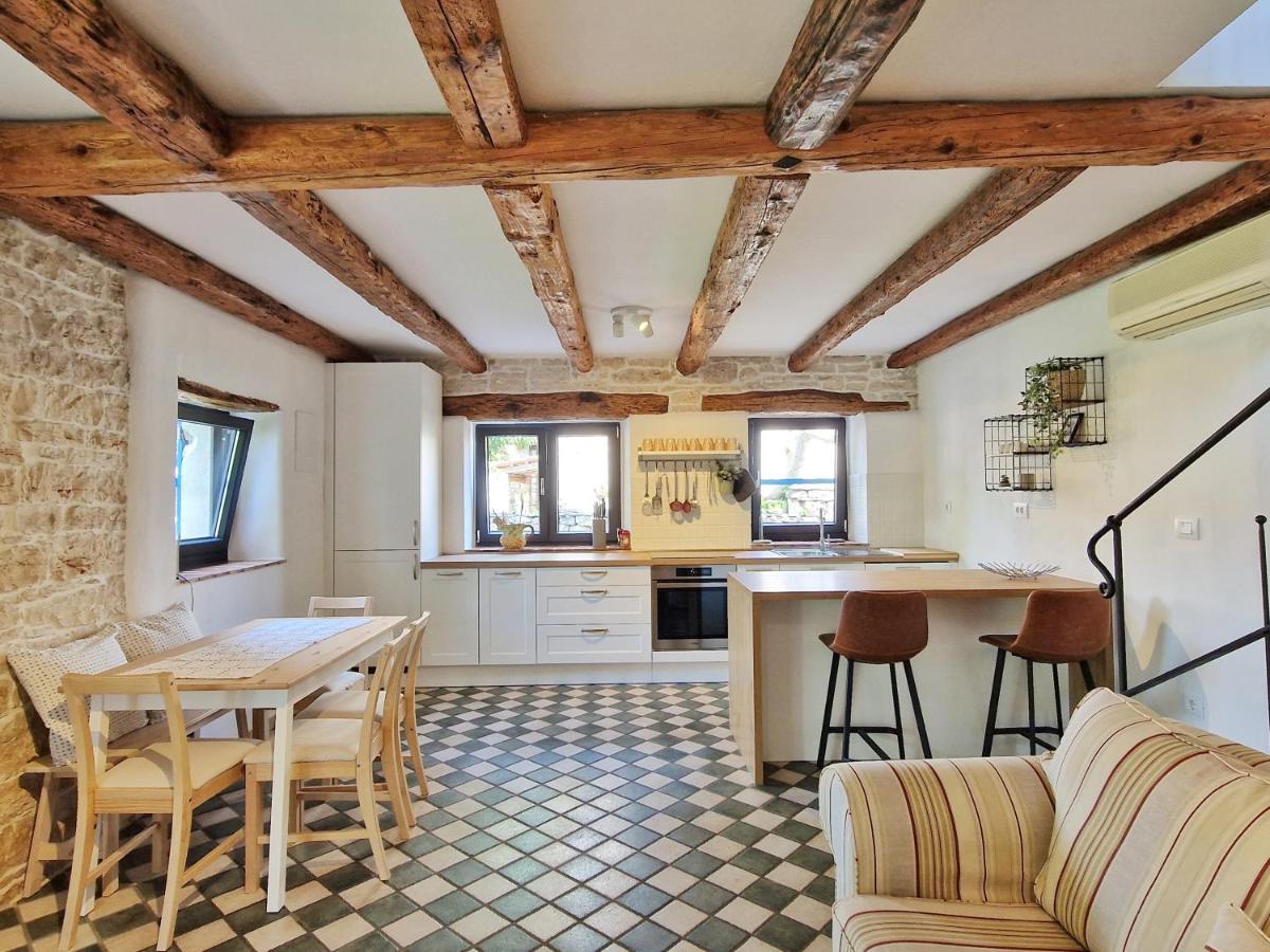 Villa Lucija Rovinjsko Selo Extérieur photo